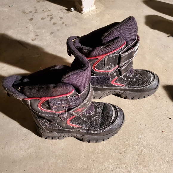 Boys shoes, boys boots , ⚽️ cleats. - Picture 8 of 12